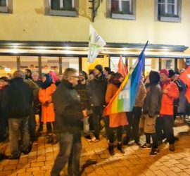 Demo gegen die AfD vor dem Resengörg