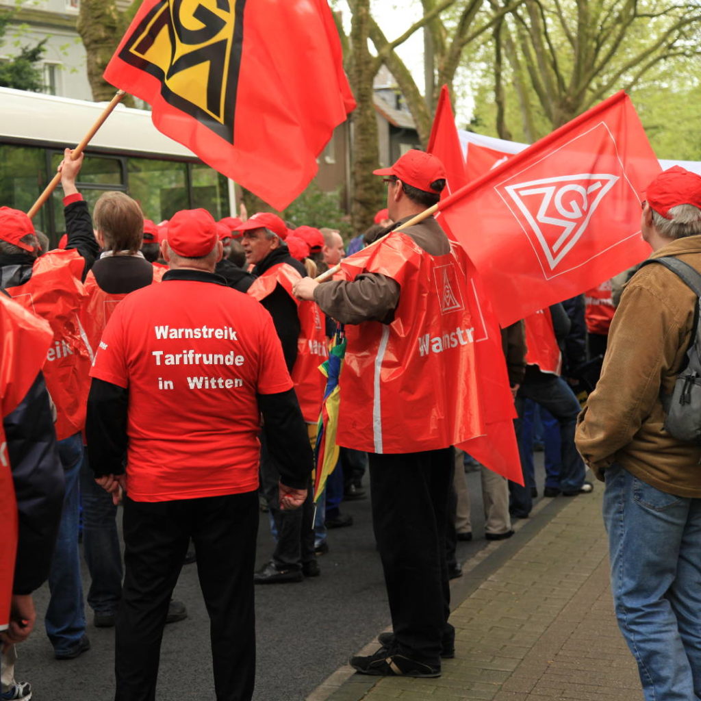 IG Metall bei einem Streik