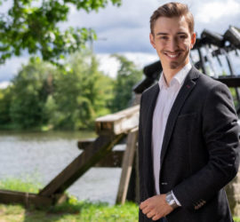 Richard Schmidt am Hausener Wasserrad