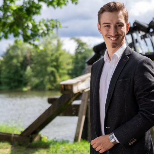 Richard Schmidt am Hausener Wasserrad